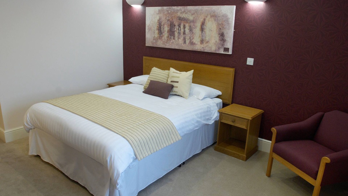 Cannock Hotel | The Barns