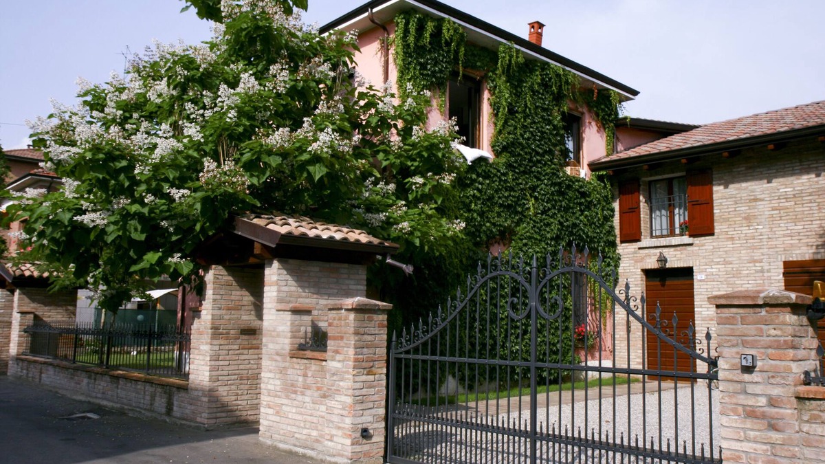 Spirito Santo - Orologio House | The Baron House: the first holiday home in Reggio Emilia