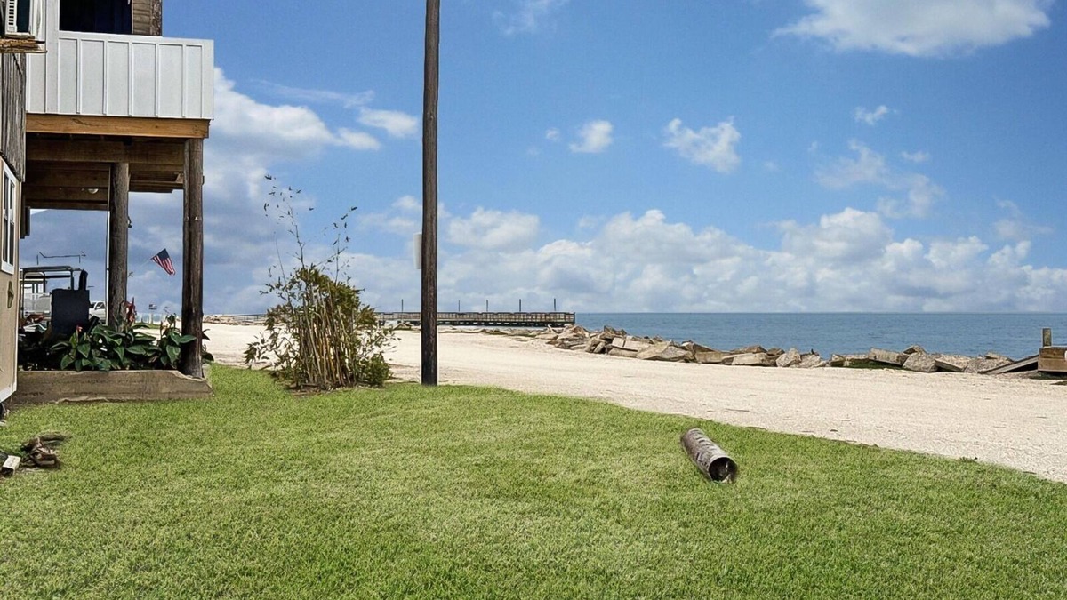 Port Lavaca Apartment | The Bayshore at Magnolia Beach