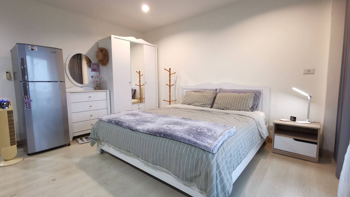 Saen Suk Condo | The Beach Bangsaen Condo Sea View Room 327-62 Floor 7n
