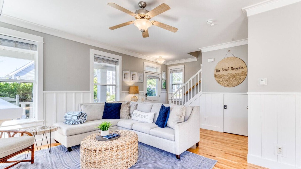 Nelscott House | The Beach Bungalow @ Olivia Beach, sleeps 6