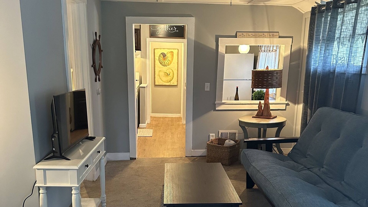 West Irondequoit Cottage | The Beach Cottage Hideaway