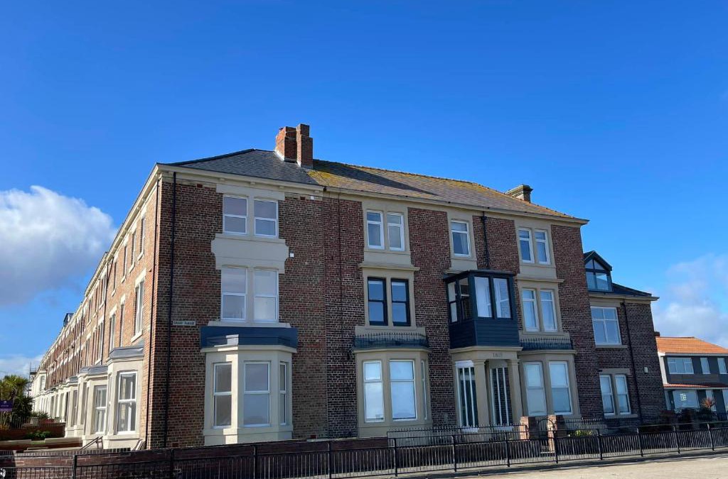 Tynemouth Apartment | The Beach Front Apartment, Amazing Frontline Sea Views