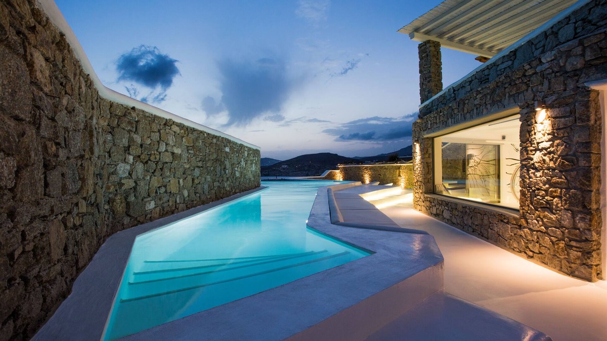 Ftelia Villa | THE BEACH HOUSE MYKONOS - SLEEK BEACHSIDE VILLA WITH PRIVATE HEATED POOL