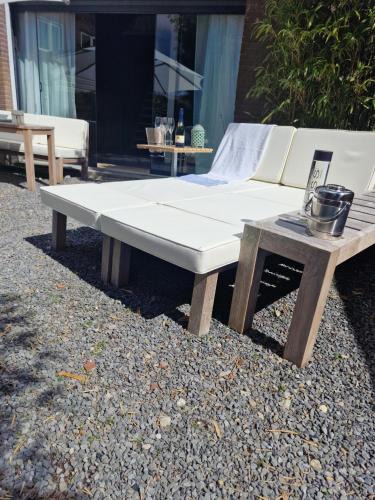 Schellinkhout Apartment | The Beach House