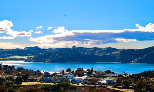 Raglan Apartment | The Beach House on the Hill
