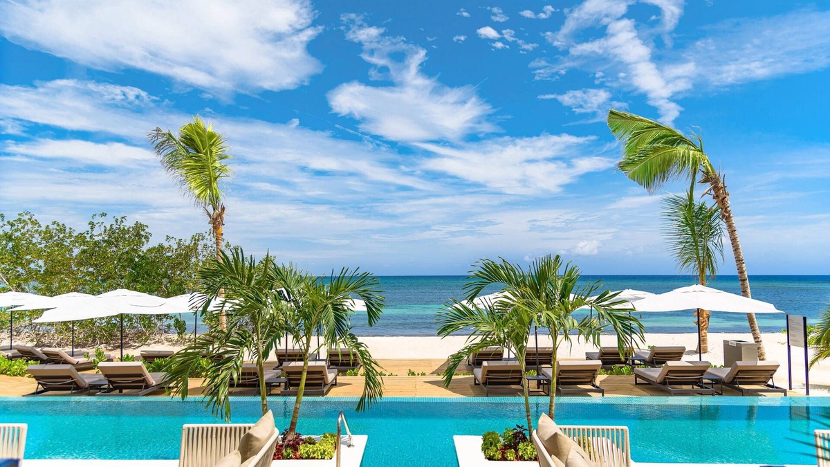 Falmouth Resort | The Beach Villas at Excellence Oyster Bay - Adults Only All Inclusive