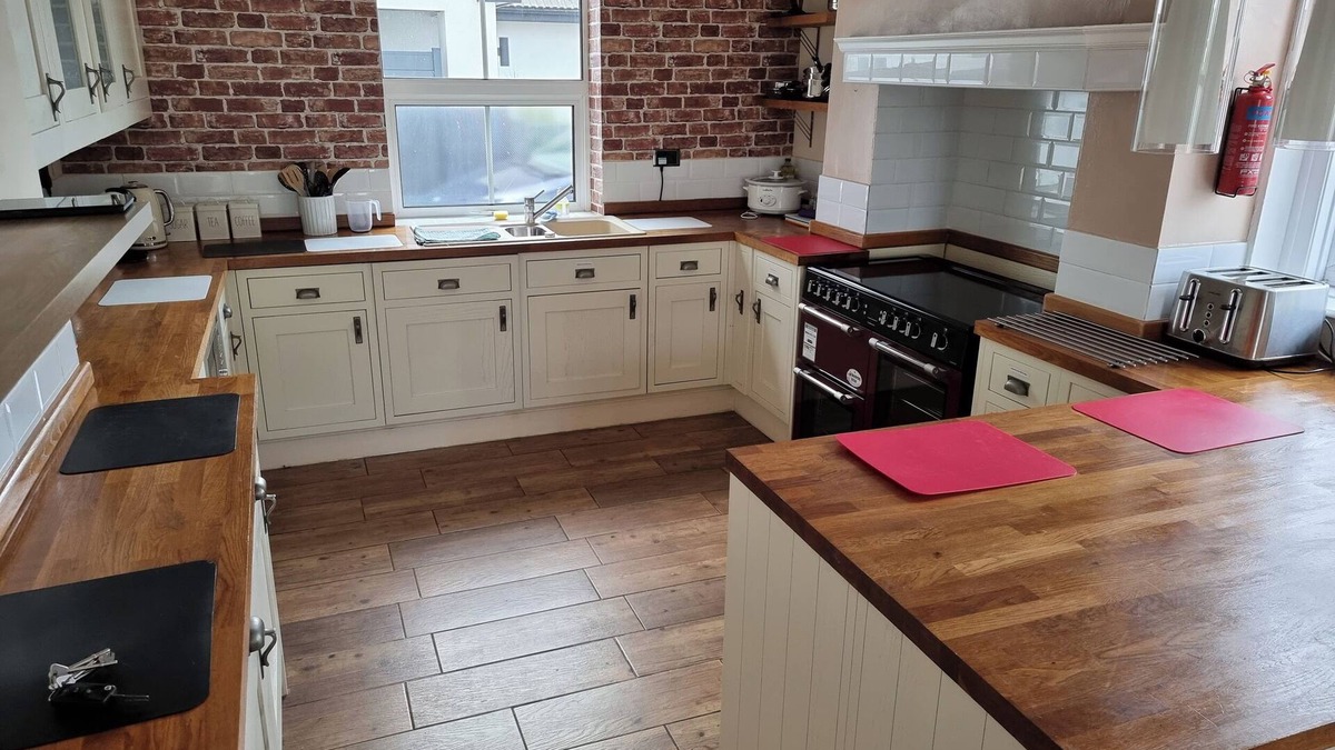 Sutton-on-Sea Cottage | The Beaches, 23 Trusthorpe Road