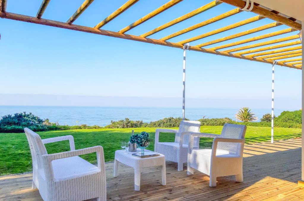Colares Villa | The Beachfront Casa da Rampa II