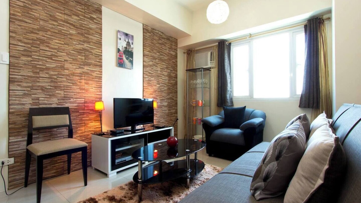 Bangkal Condo | The Beacon 1Br for 4, Arnaiz Tower