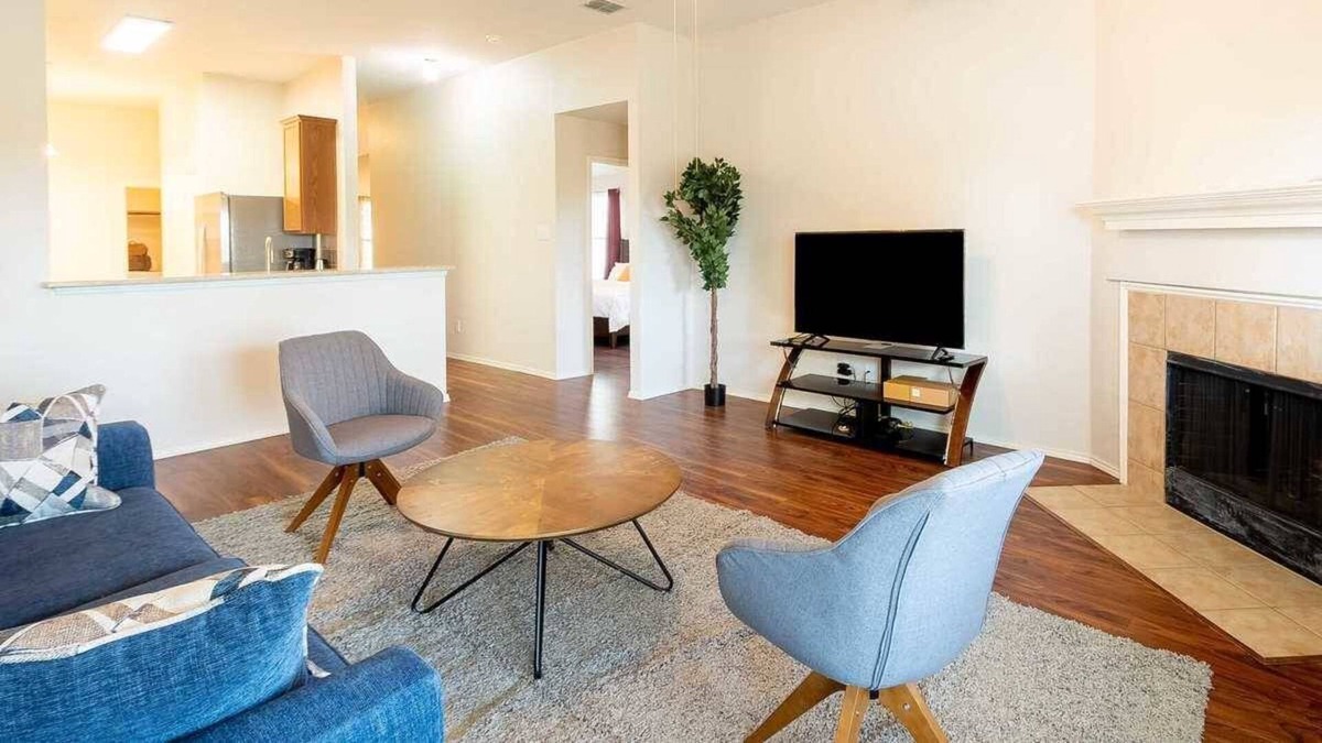Denton House | The Beacon on Beatriz