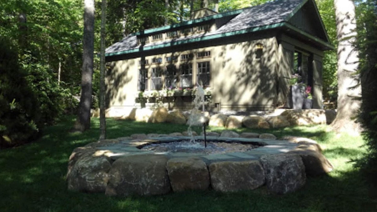 Lake Placid Cabin | The Bear's Cottage on Mirror Lake Drive, Lake Placid, New York