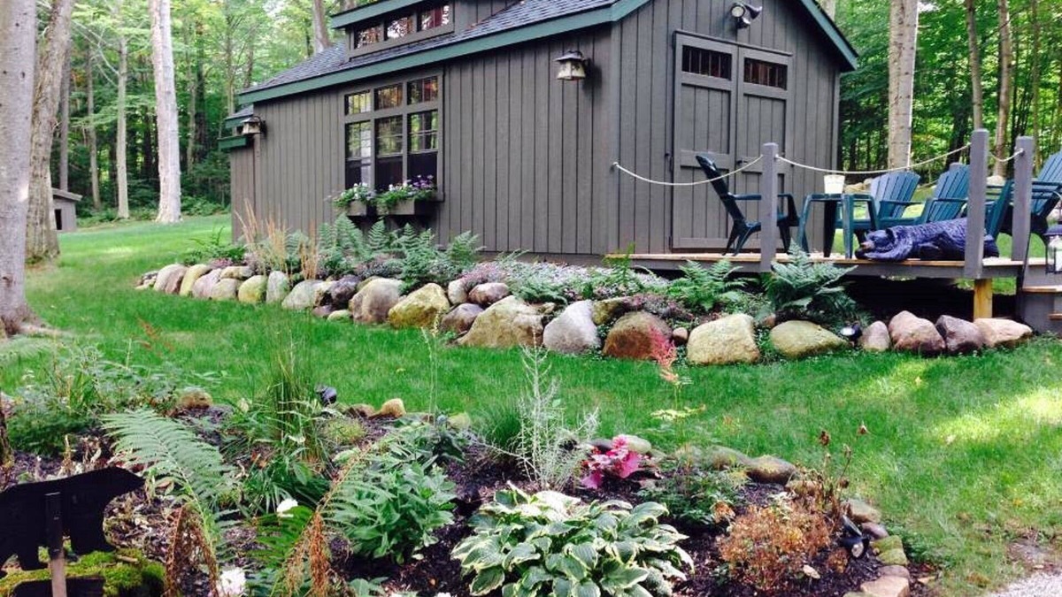 Lake Placid Cabin | The Bear's Den on Mirror Lake Drive in Lake Placid, New York
