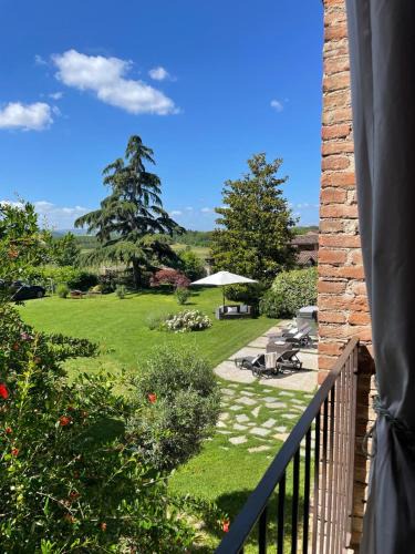 Bergamasco House | THE BERGHOUSE - LA CASA SUL CLIVO with JACUZZI