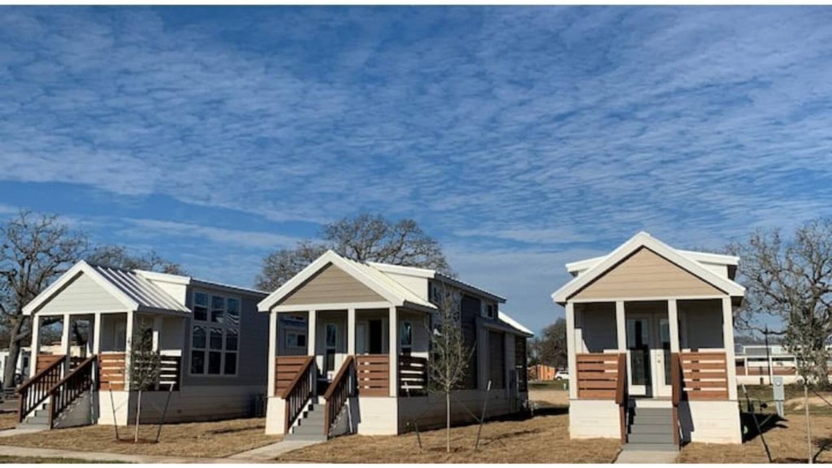 Austin Cabin | The Bergstrom- Luxury Tiny Home in Austin, TX