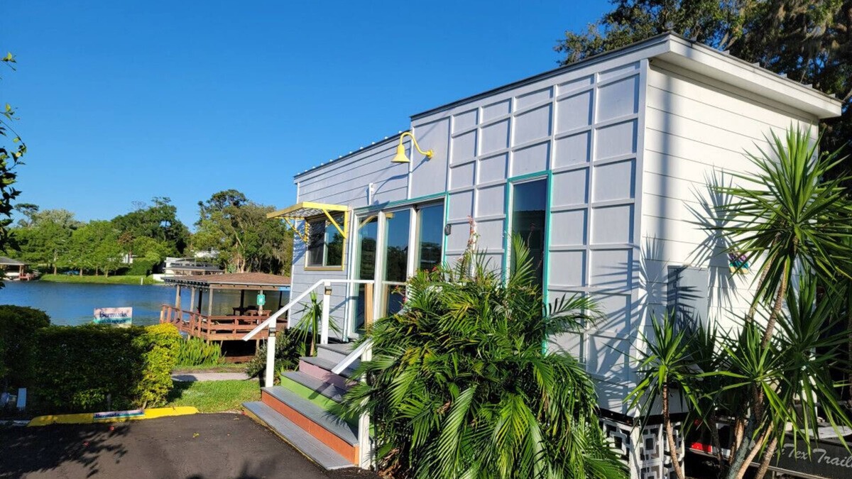 Northwest Orlando House | The Bermuda · The Bermuda- Unique Tiny Home with Lakefront View