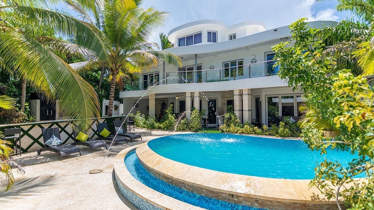 Villas Ana Maria Villa | The best party villa in Sosua, period!