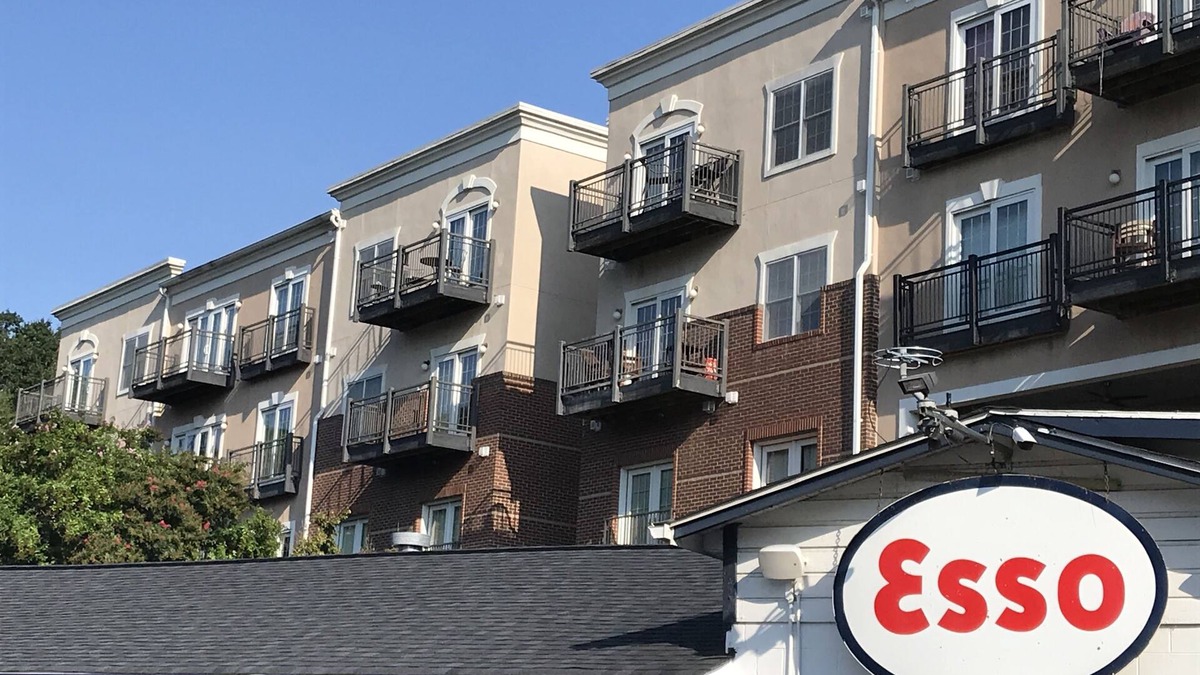 Clemson Apartment | The Best Place in Clemson to Stay on Game Day! Book Now!