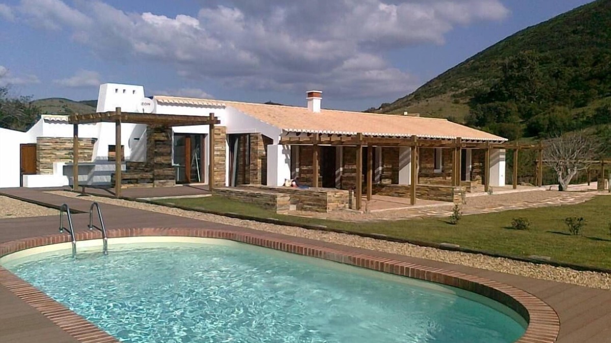 Aljezur House | The Best Place in Algarve!