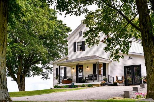 Amanda House | The Bidwell Bungalow