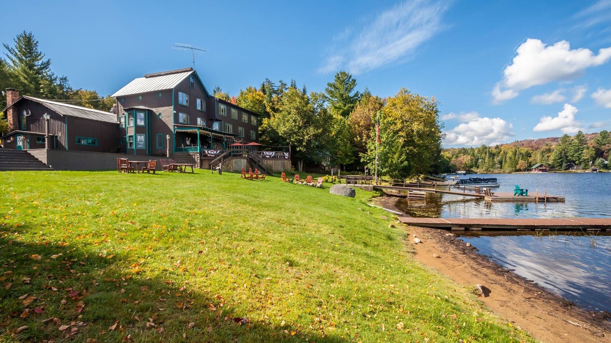 Eagle Bay Hotel | The Big Moose Inn