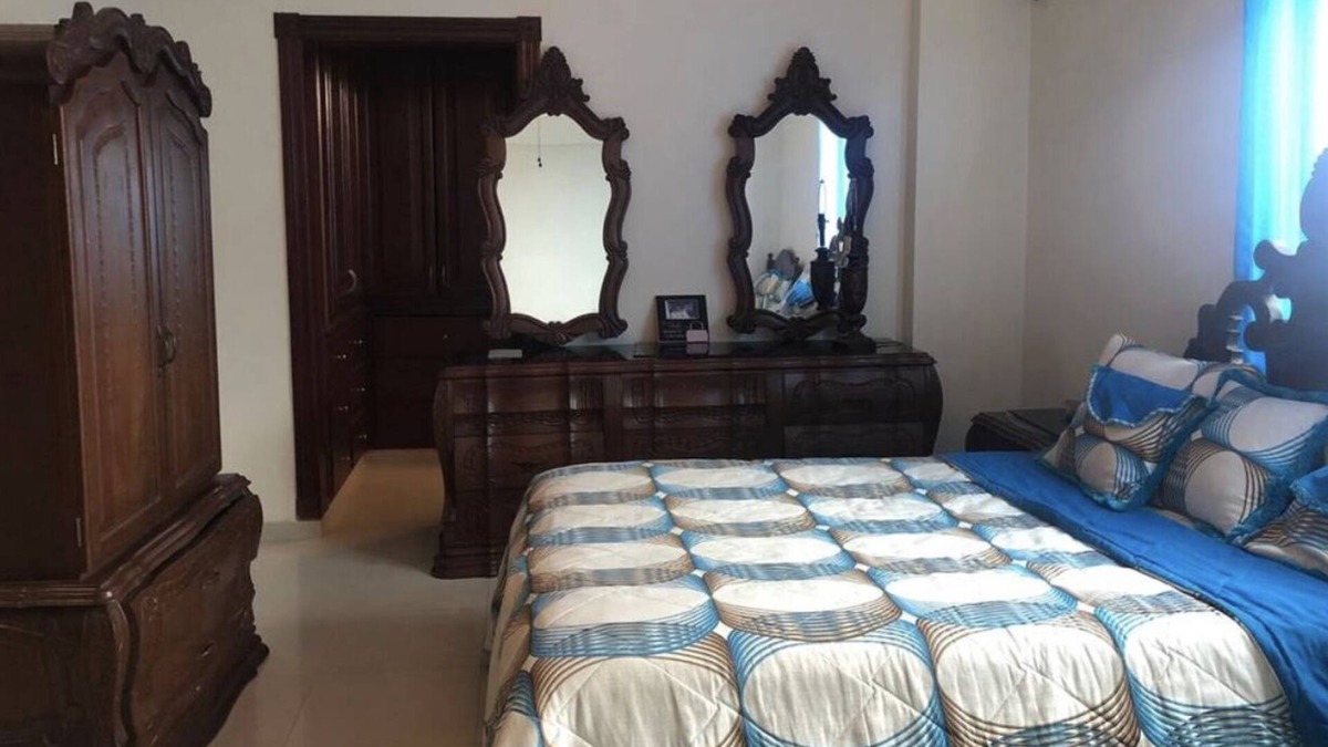 Barrio La Isabelita Apartment | the biggest apartment.