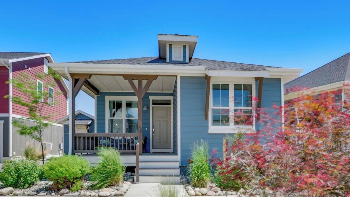Billings House | The Billings Bungalow