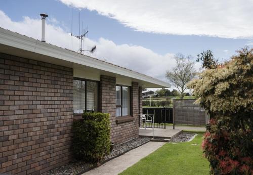 Greerton House | The Billy Ritz