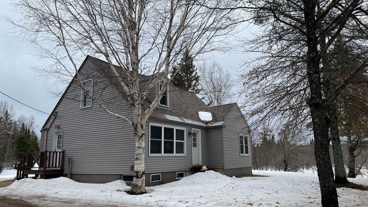 Grand Marais Cottage | The Birchwood Cottage in Grand Marais, MI