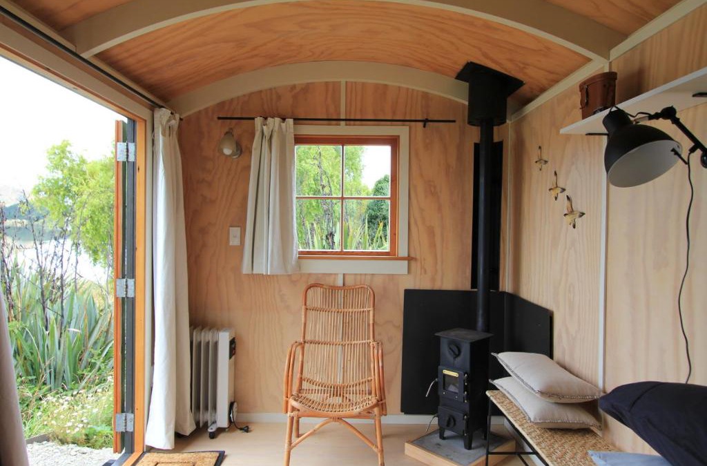 Waikouaiti House | The Bird Hide - rustic luxury by the water