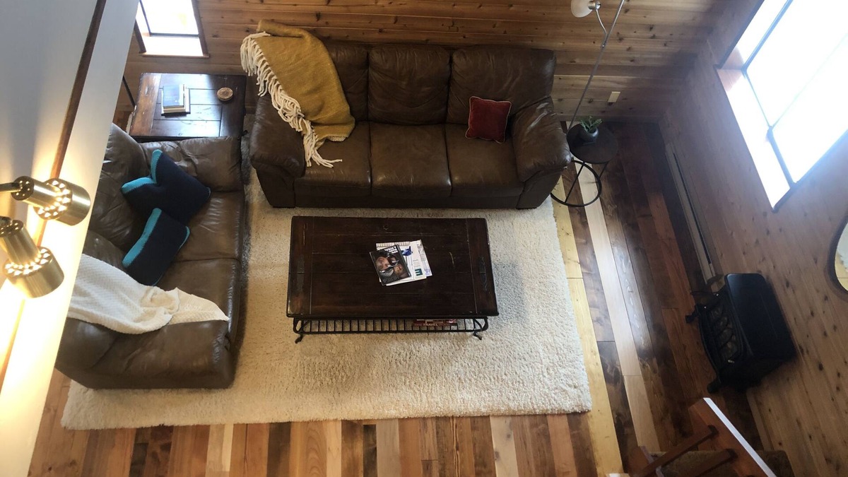 Comox House | The Bird House in Comox