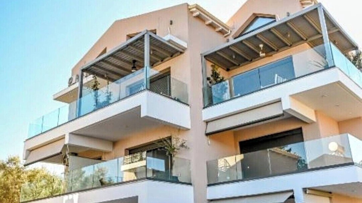 Episkopos Apartment | The "Black Atelier" Luxury ApartmentnStylish Stay in Lefkada!