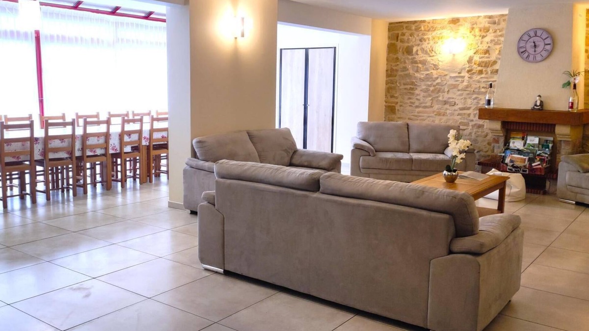Douzy House | THE BLACKSMITH'S HOUSE