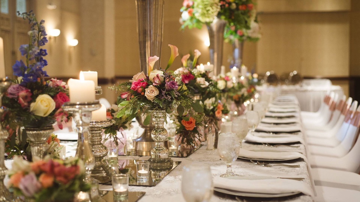 Parkersburg Hotel | The Blennerhassett Hotel