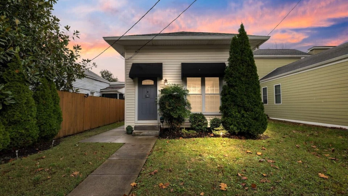 Germantown House | The Blue Cottage + Pet Friendly + Louisville