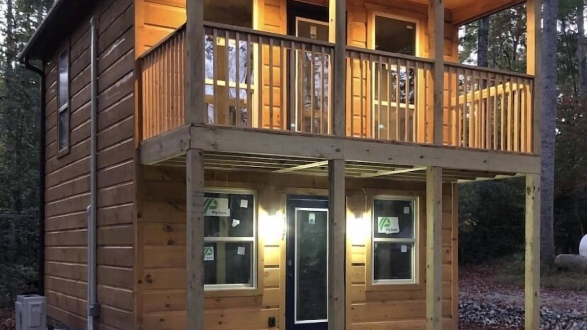 Winston - Salem Cabin | The Blue Door Cabin