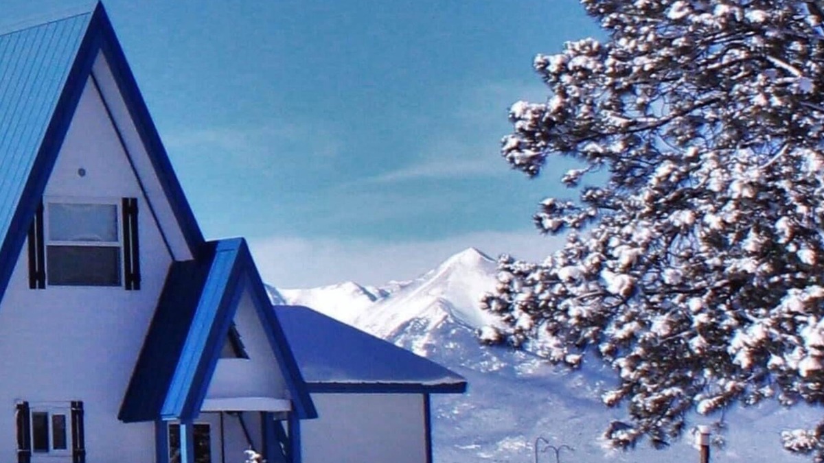 Westcliffe House | The Blue Elk: Private Retreat : Breathtaking Mountain Views - Excellent Access