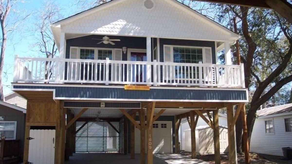 Surfside Beach House | The Blue Heron - 1609 Snapper Lane