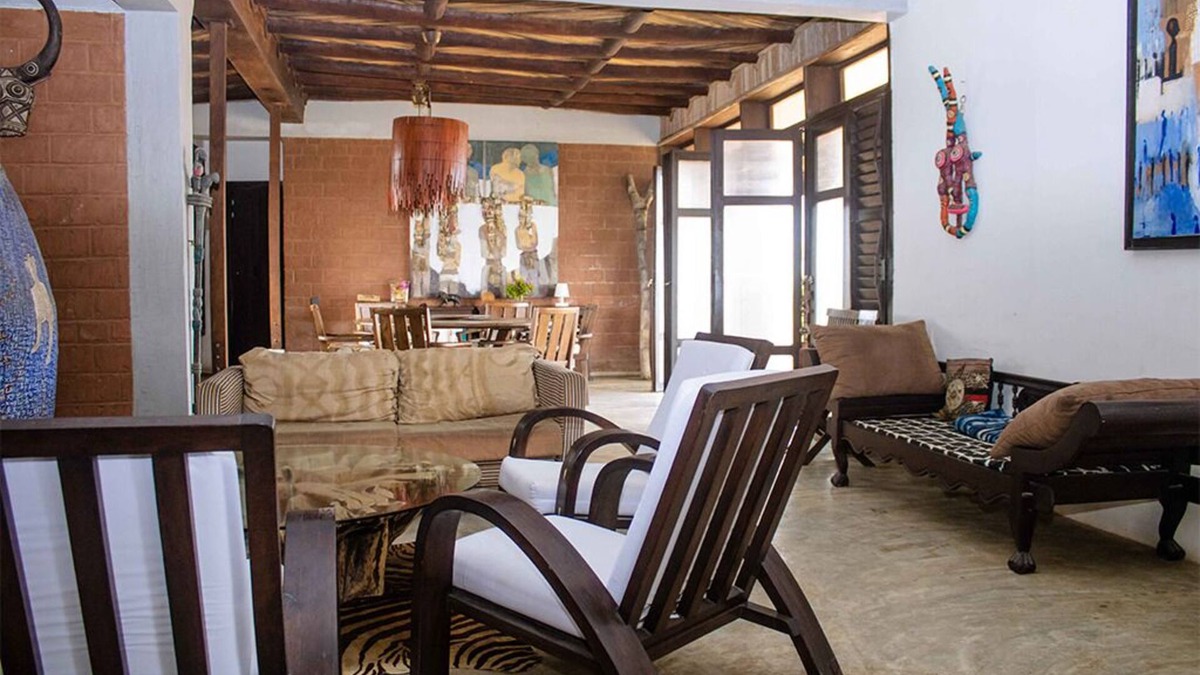 Lome Hotel | THE BLUE HOUSE LOMÉ