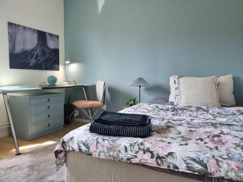 Centrum Bed & Breakfast | The Blue Room