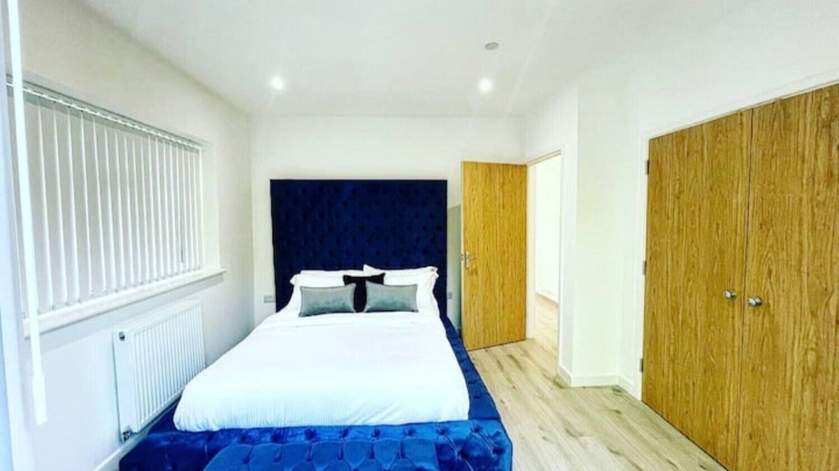 Headington Apartment | The Bluebird Apartment 2023 New-build