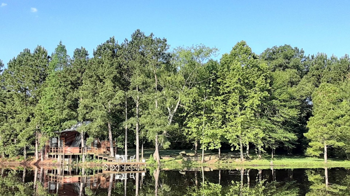 Eustace Cabin | The Bluegill A-frame cabin at Bluegill Lake Cabins