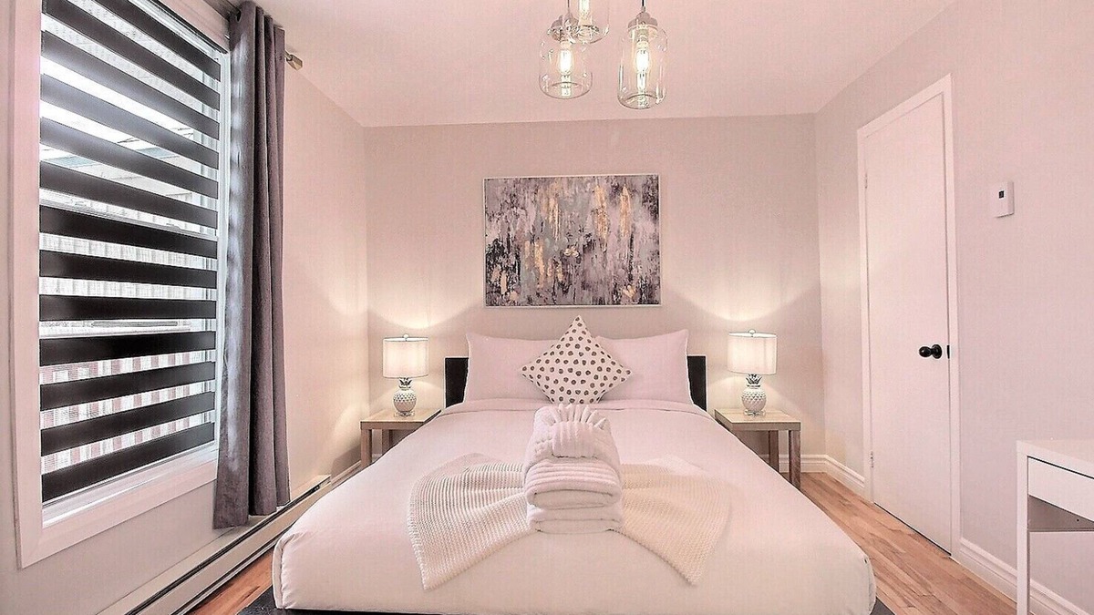 La Cite-Limoilou Apartment | The Bluenose