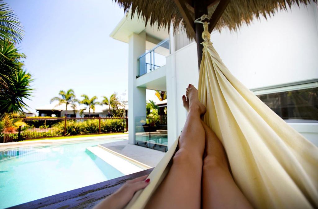 Mount Coolum House | THE BOARDWALK Relaxing Beachside Family Entertainer