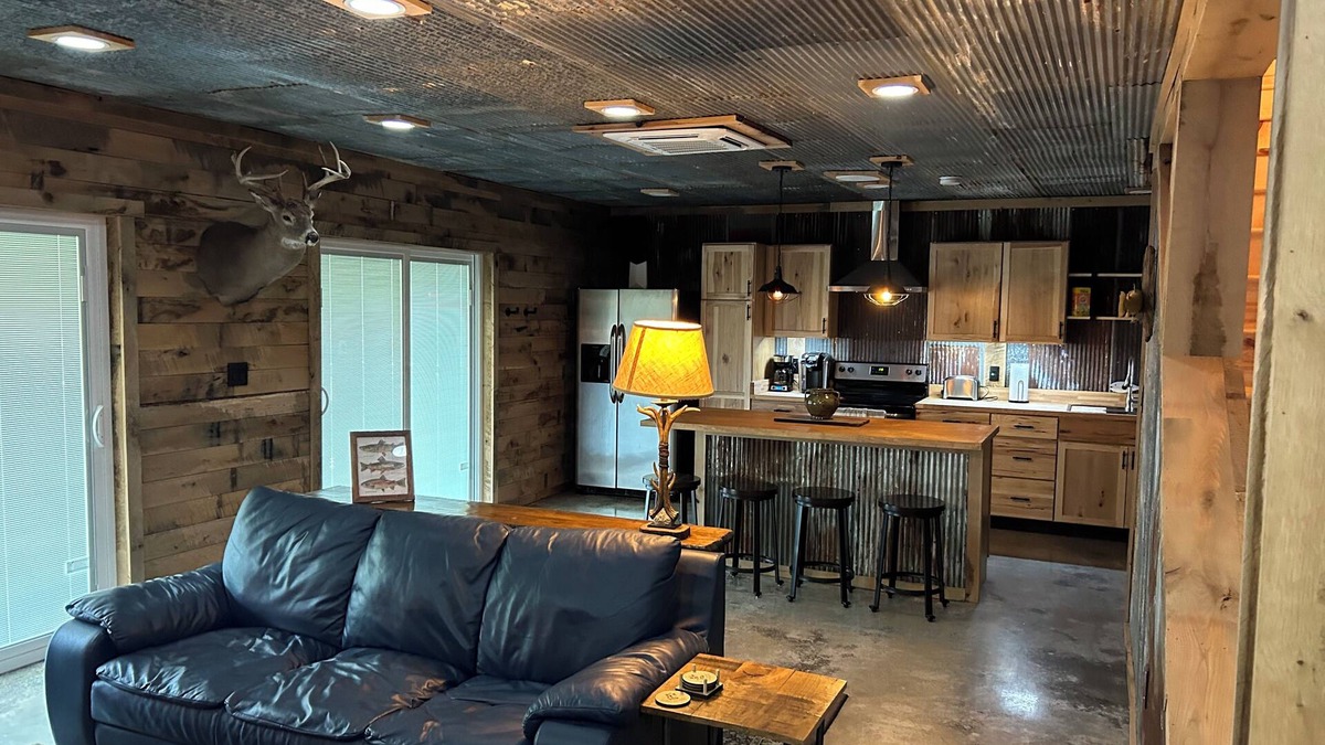 Bakerton Cabin | The Boat Haus Guesthouse, a rustic barndominium on the Cumberland River
