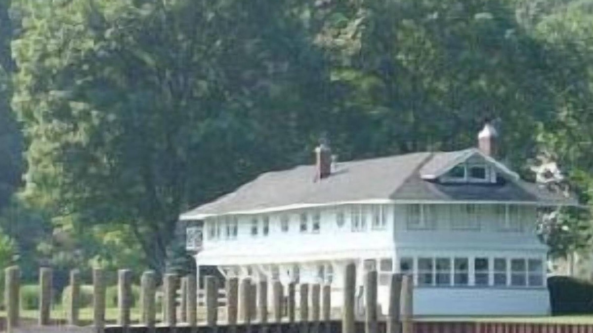 Macatawa Cottage | The Boat House in Macatawa