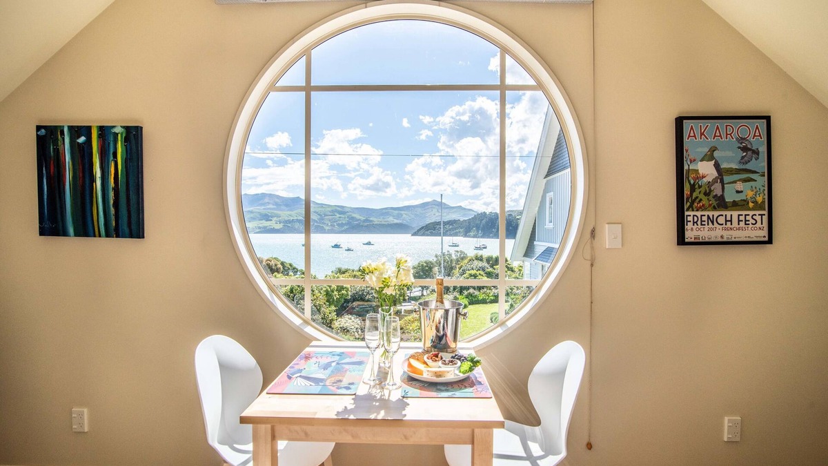 Akaroa Cottage | The Boathouse - Akaroa Holiday Home