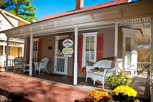 Eureka Springs Historic District House | The Bodie House