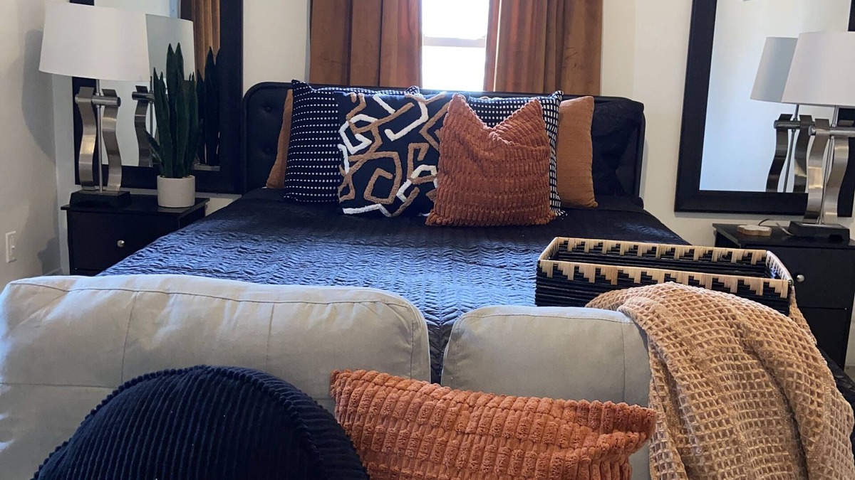 Highland Square Apartment | The Bohemian Hideaway