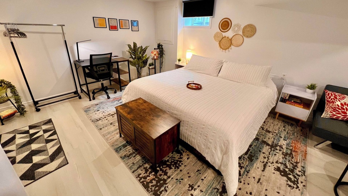 East Windsor Apartment | The Boho Oasis: Luxurious Studio Apartment, Quiet Court, Close to All Amenities!